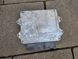 Unité de contrôle moteur FIAT GRANDE PUNTO 51806498 MJD6F3.P7