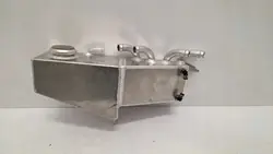 Réservoir de trop-plein Nissan 370Z ARC