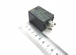 Relais moteur essuie-glace Volvo OEM 0018244045 - Occasion