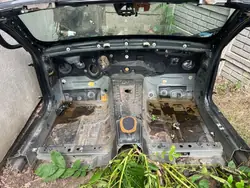 Etuneljännesikkunan runko OEM 7654321 BMW 4 F33