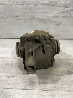 BMW X3 E83 Rear Differential 225ZE01W373 2.0L Diesel