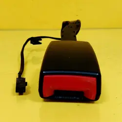 Hebilla de cinturón de seguridad delantera izquierda Volkswagen Passat B6