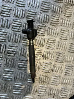 Ford Mondeo MK5 2.0 TDCI insprutare OEM 9674984080
