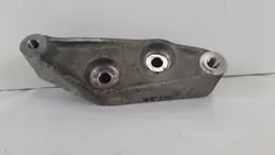 Maserati Ghibli Diff Kiinnike OEM 670003776 - Käytetty