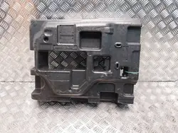 Poliestireno porta-bagagens usado OEM S26380689 Mercedes GLC W253