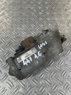 VITO 447 15- Démarreur A0009060226