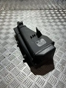 Porsche Cayman 987 2006 Hiilifiltteri OEM 99720122101