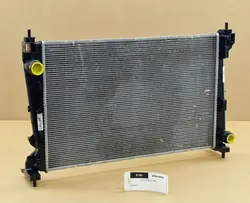 Radiateur de liquide Fiat Doblo II OEM ADKWQ 4221364010