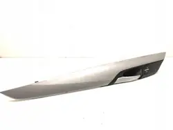 Manilla interior delantera izquierda OEM LORK-1788-108255 BMW F16