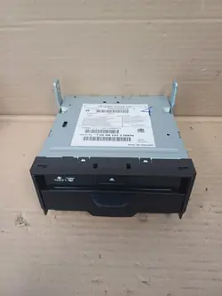 Jeep Cherokee CD-Wechsler OEM P05091563UB - Gebraucht