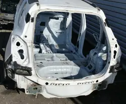 Takapuskuri ja lokasuojat Opel Mokka A