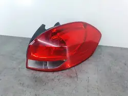 Luz Trasera Derecha Renault Clio III FL Kombi 8200586844