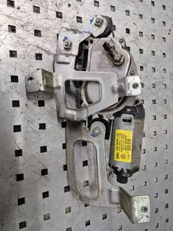 Motor de limpiaparabris trasero izquierdo VW T5