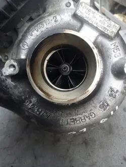 Turboahtimisto OEM 059145721E Audi A4 B7 2.7 TDI