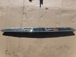 Moldura Portón Trasero Mercedes Vito W639 OEM A6397430930