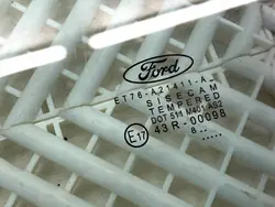 Vitre avant gauche OEM ET76-A21411-A Ford Transit