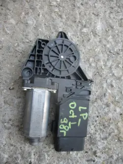 OEM 101446203 Voorlinker Raamregelaar Skoda