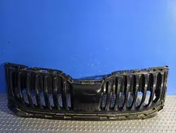 Grill Front Skoda Octavia III LIFT Mk3 5E0807723A