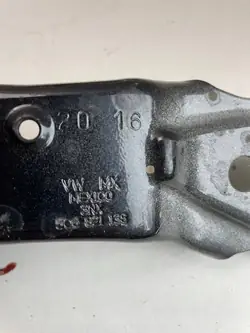 Montage d'aile VW Jetta Gauche Droite LC9X