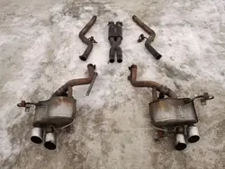 Escape Maserati OE OEM 228235 para GranTurismo 2011