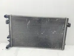 Gebrauchter Wasserkühler OEM AMD78032 für VW Golf IV