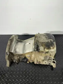 Carter d'huile OEM G4D3-6706-AC Jaguar XE Land Rover