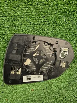 Insert Miroir Droit OEM 82022001 MG ZS Lift 20-23