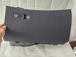 Konsoli säilytyslaatikko OEM A2136801309 Mercedes W213