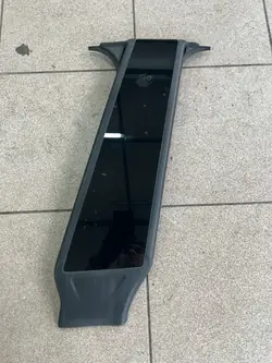 Tesla Model Y Vasen Pilarikameran Suoja OEM 1506885-00-H