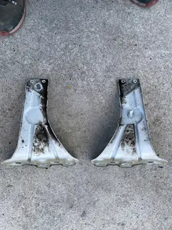 Mudguard Kiinnitys VW Passat CC 2012-2017