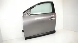 Porte avant gauche OEM 371116938 pour Renault Megane III
