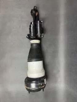 Voorste Rechter Schokdemper OEM A2223200438 Mercedes S-Klasse