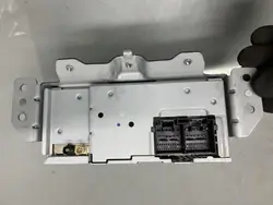 Radio Navegación Ford Fiesta MK8 OEM H1BT18C815UV