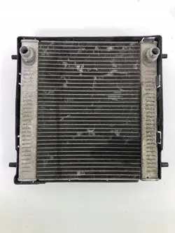 BMW 5 G30 G11 G12 Enfriador de Agua Adicional 8619383