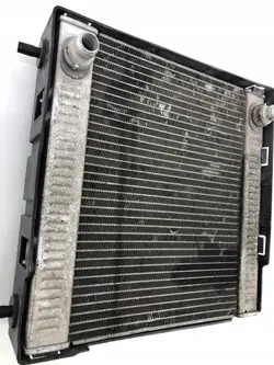BMW 5 G30 G11 G12 Radiateur d'Eau Supplémentaire 8619383