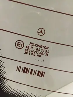 Vitre Arrière OEM 2036700180 pour Mercedes Classe C W203