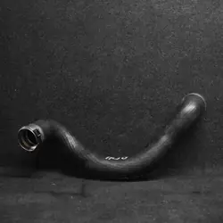 Oikea intercooler-putki Mercedes-Benz C (W204) 1.8L A2045282682