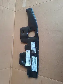 Mercedes W214 lokasuojan eriste OEM A2148850064