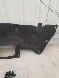 Almohadilla aislante capó FORD KUGA MK2 OEM