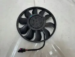 Jäähdytinpuhallin Audi Q5 II OEM 80A959455B Käytetty