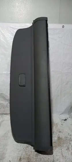 Begagnad Audi OE bagageluckrulle OEM a46fghfgh65sdfdsf4bfghdfghfgj