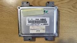 Unité de contrôle moteur Opel OE 12668866