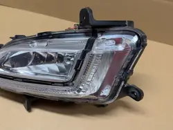 Hyundai OEM 92201-D7600 AS etuvalo vasen