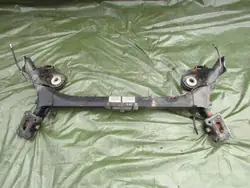 Poutre suspension arrière CITROEN DS4 C4 OEM CER3115