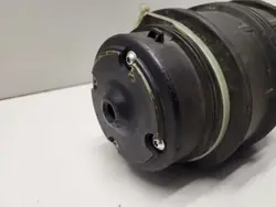 Taka-ilmajousipussi OEM E4XK8Z001A Mercedes-Benz
