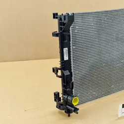 Wasserkühler OEM 214107347R für Renault Modelle