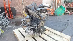 Begagnad Audi A4 B6 1.9 TDI AWX motor - 196k km