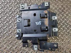 Moottoritietokoneen kiinnike OEM 68251948AC Dodge Durango