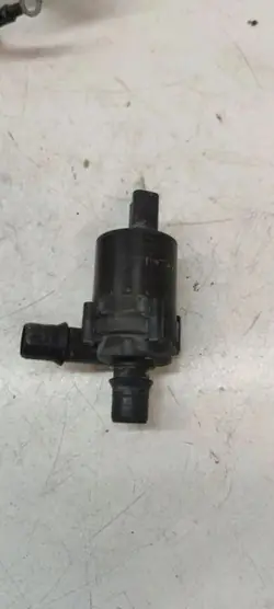 Pompe à eau Peugeot OE 9676438380 - Occasion