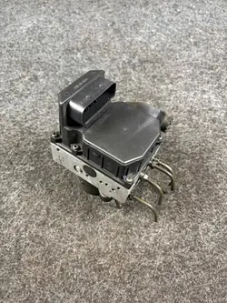 BMW ABS-pump 6758969 0265225005 för E39 3.0B